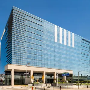 https://golden-tulip-incheon-airport-hotel-and-suites.hotels-seoul.net